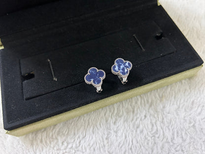 [⭐Haelin Jewelry]CLOVER PIETERSITE MEDIUM STUD EARRINGS