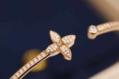 [⭐Haelin Jewelry]IDYLLE PINK GOLD OPEN BRACELET DIAMOND PAVED