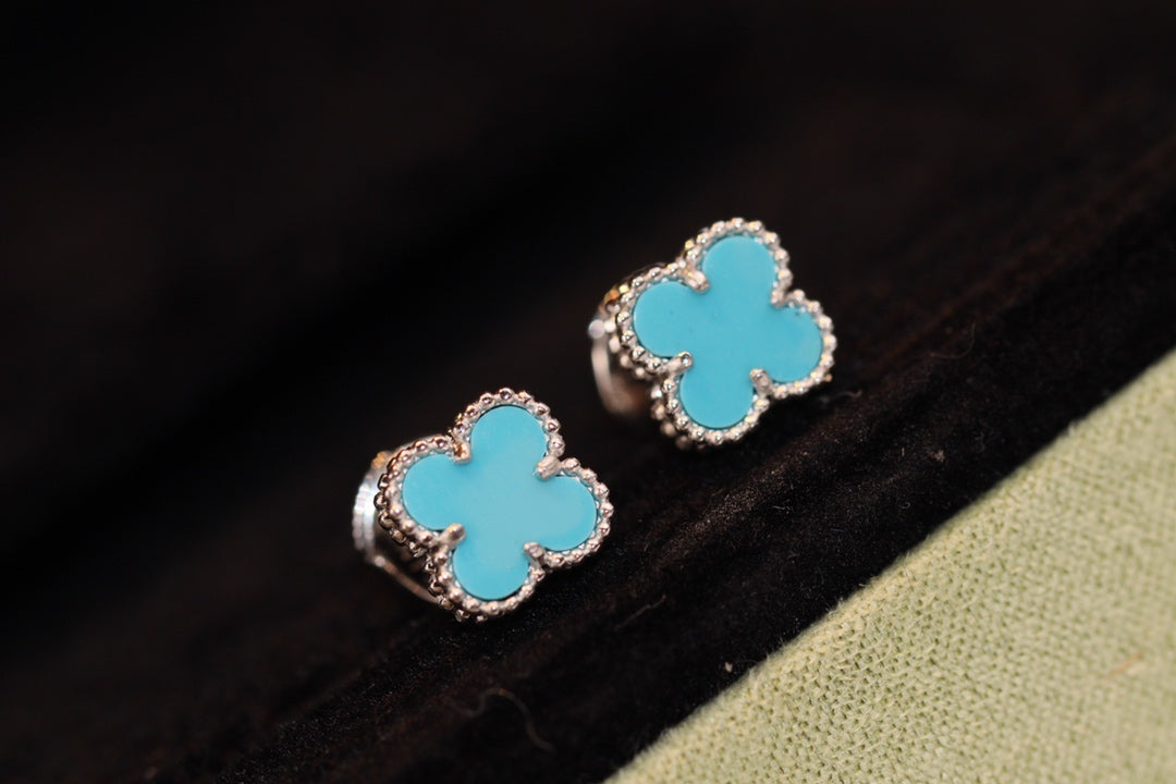 [⭐Haelin Jewelry]CLOVER MINI TURQUOISE SILVER STUD EARRINGS