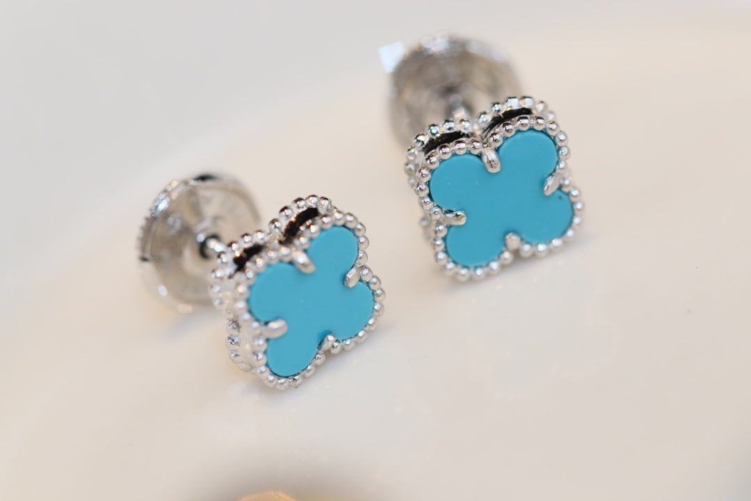 [⭐Haelin Jewelry]CLOVER MINI TURQUOISE SILVER STUD EARRINGS