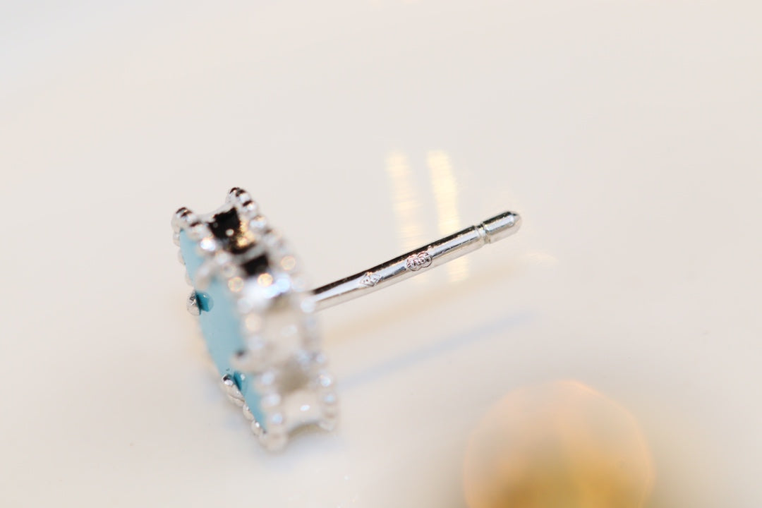 [⭐Haelin Jewelry]CLOVER MINI TURQUOISE SILVER STUD EARRINGS