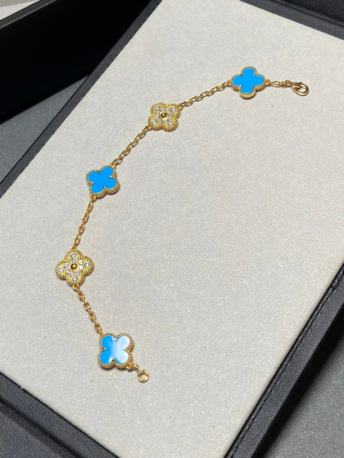 [⭐Haelin Jewelry] CLOVER 5 MOTIF BLUE AGATE BRACELET COLLECTION