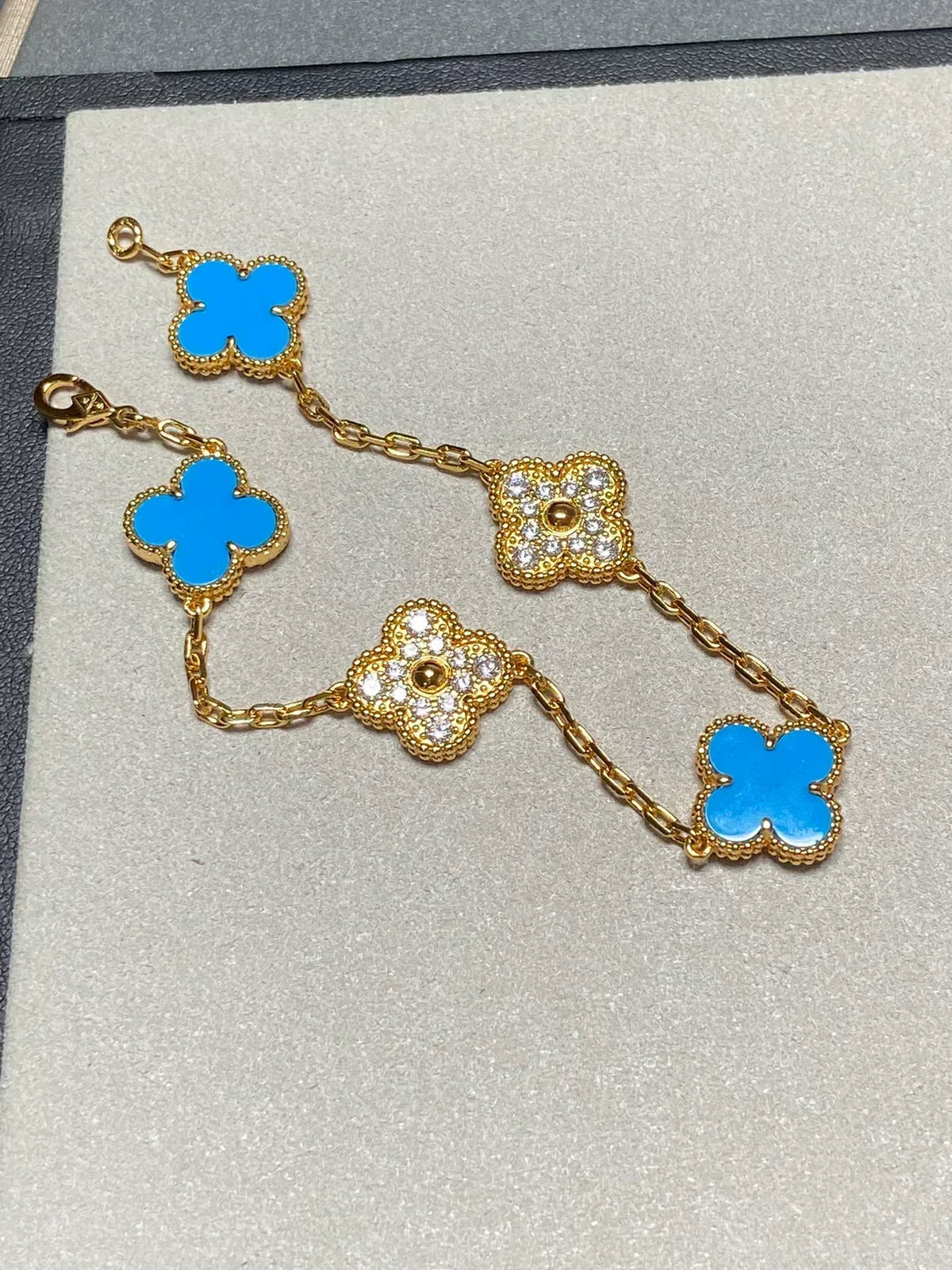 [⭐Haelin Jewelry] CLOVER 5 MOTIF BLUE AGATE BRACELET COLLECTION