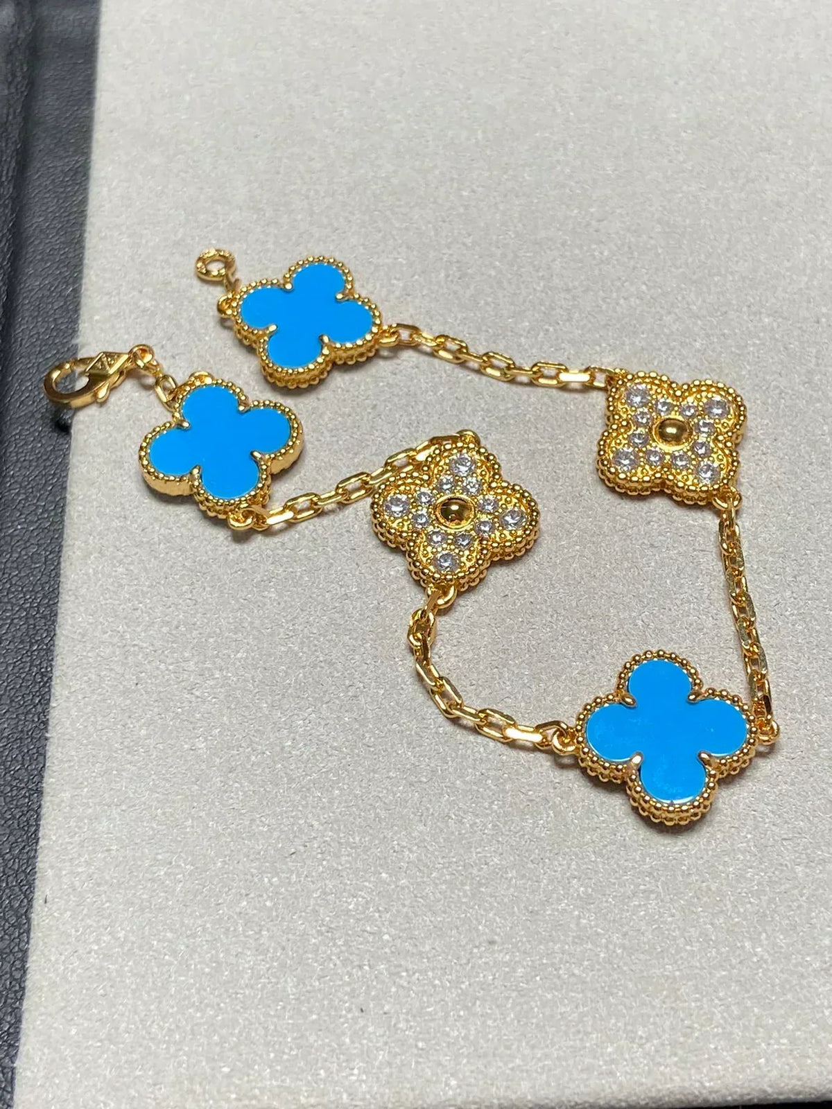 [⭐Haelin Jewelry] CLOVER 5 MOTIF BLUE AGATE BRACELET COLLECTION