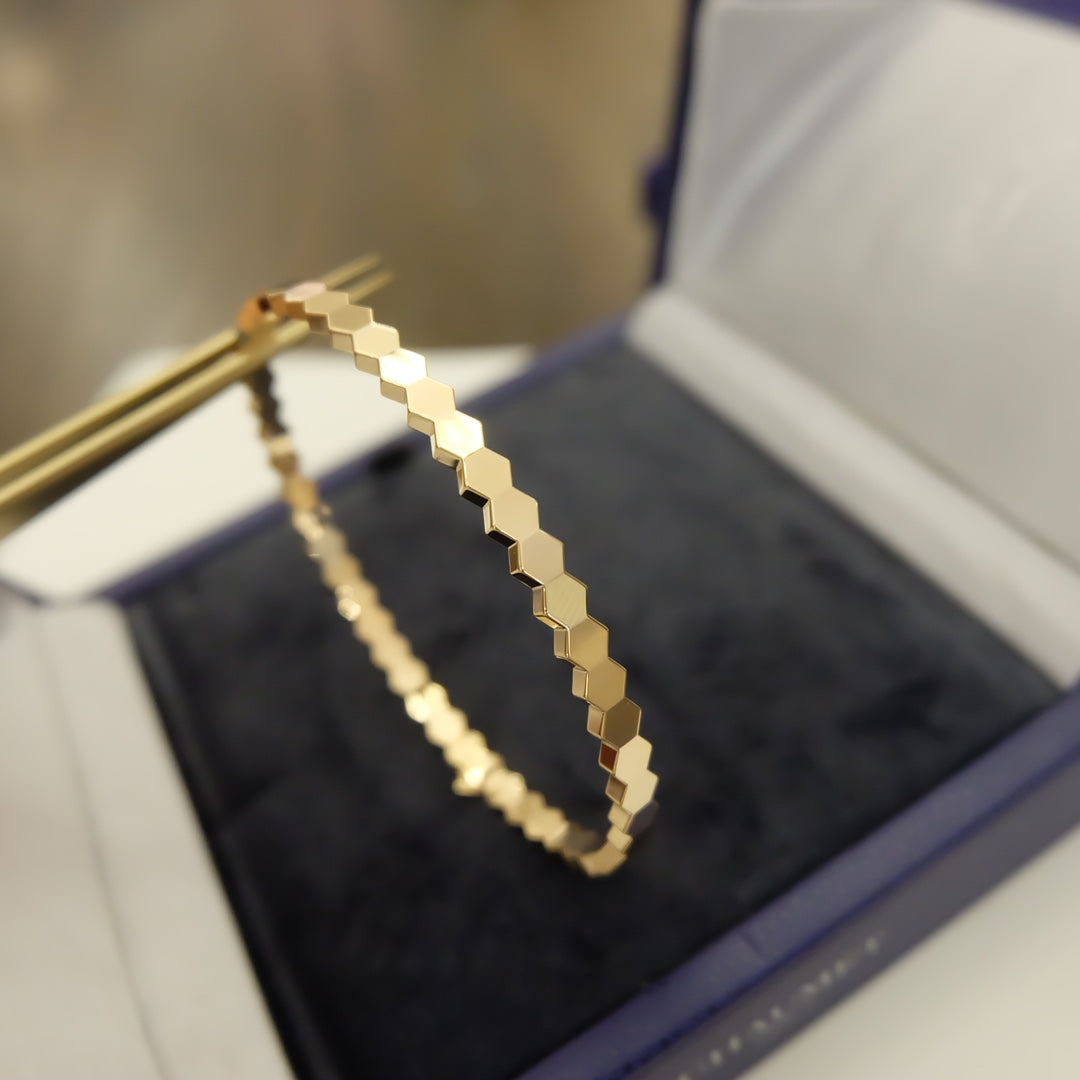 [⭐Haelin Jewelry]BEE LOVE BRACELET