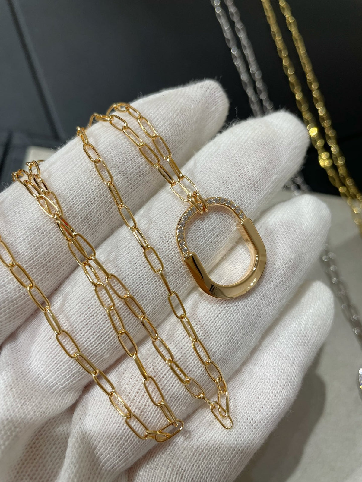 [Haelin Jewelry]LOCK MEDIUM PENDANT DIAMOND NECKLACE