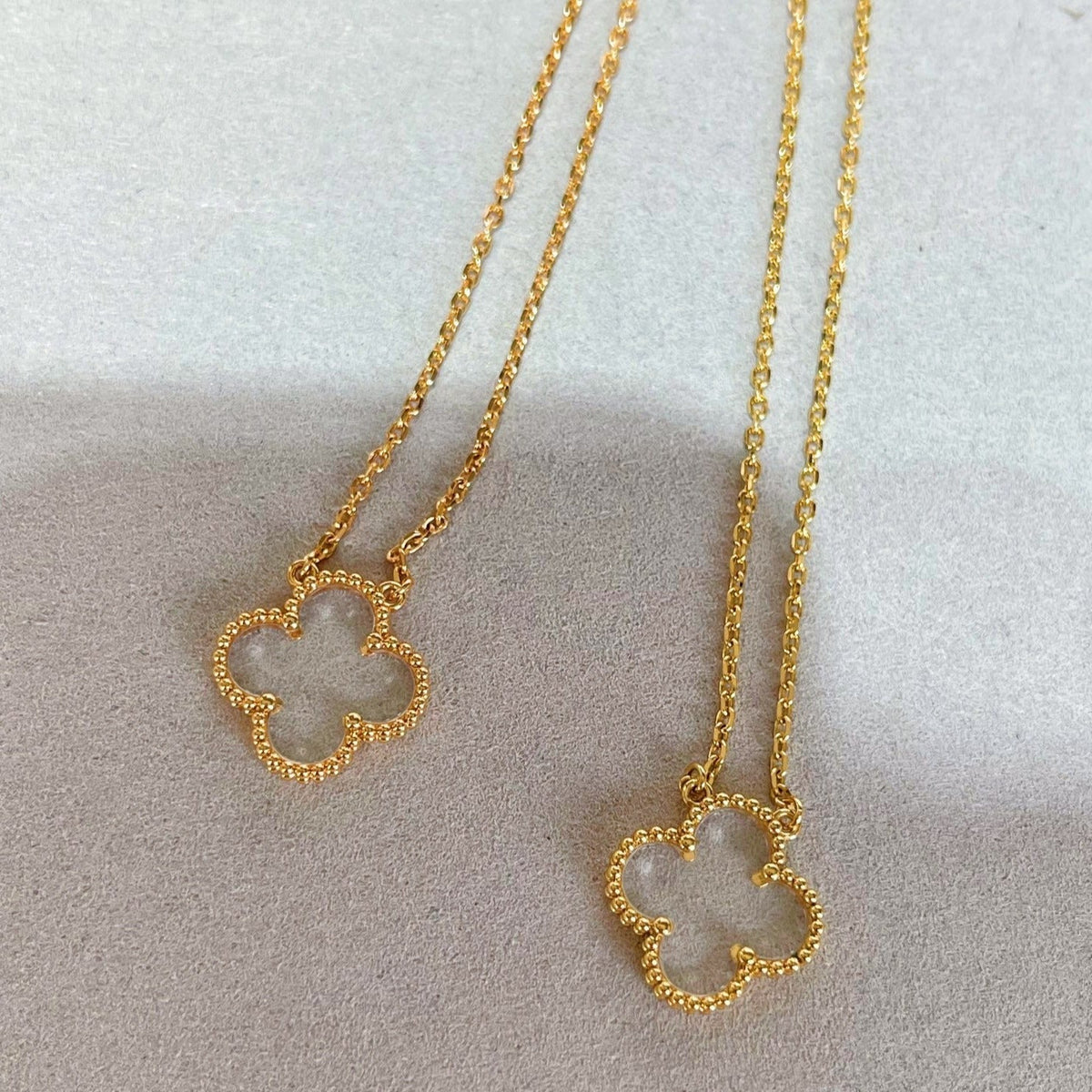 [⭐Haelin Jewelry]CLOVER ROCK CRYSTAL ROSE GOLD NECKLACE