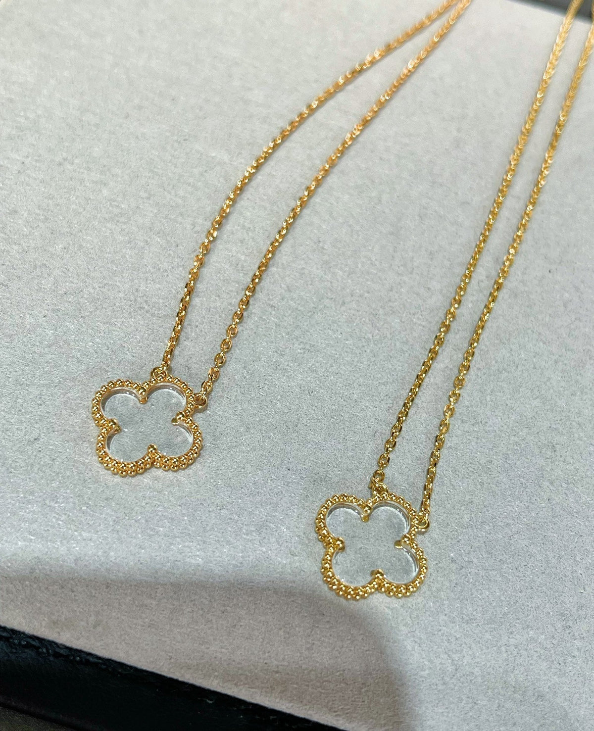 [⭐Haelin Jewelry]CLOVER ROCK CRYSTAL ROSE GOLD NECKLACE