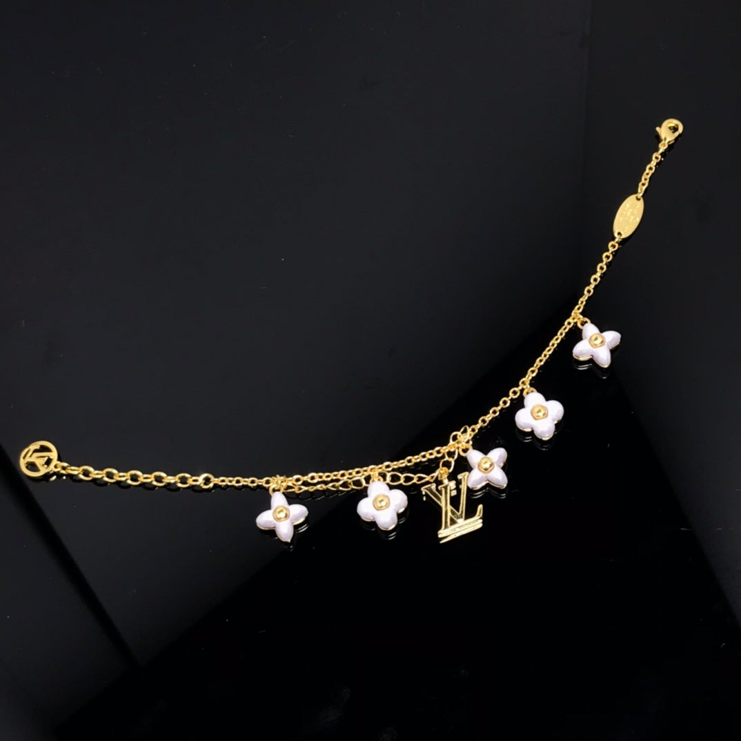 [⭐Haelin Jewelry]LOGO 6 MOTIF STAR AND SUN GOLD BRACELET