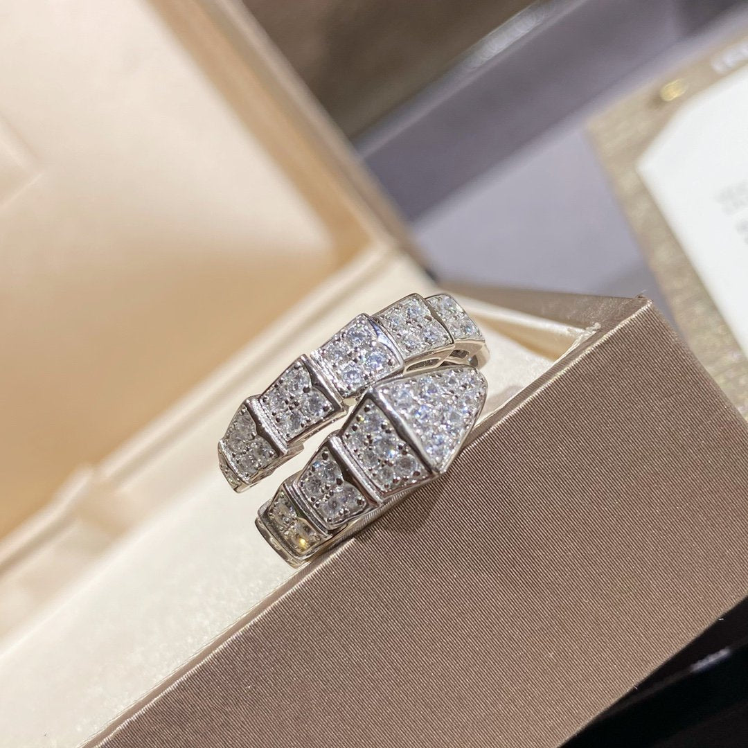 [⭐Haelin Jewelry]SERPENTI RING SILVER DIAMOND PAVED