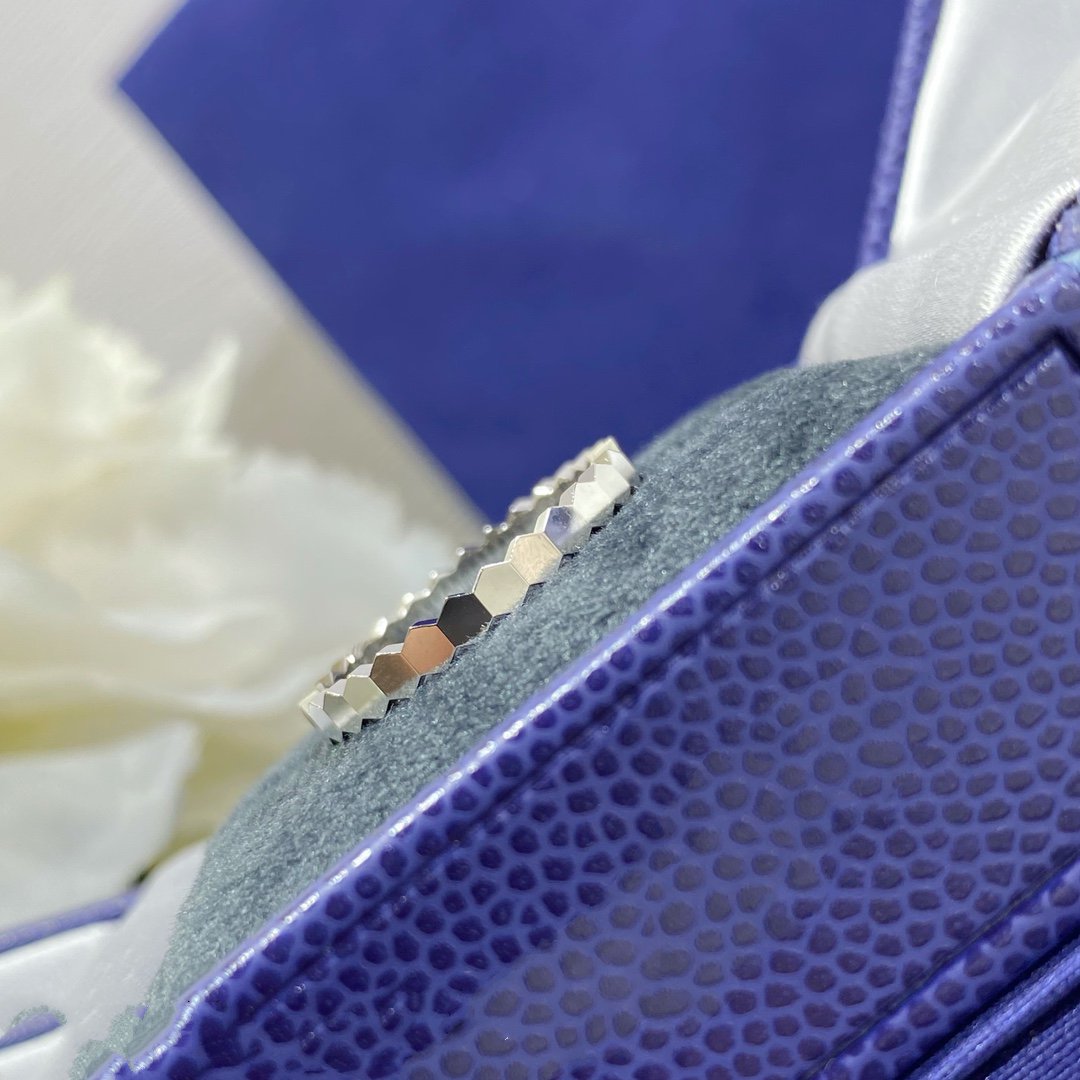 [⭐Haelin Jewelry]BEE LOVE SMALL RING