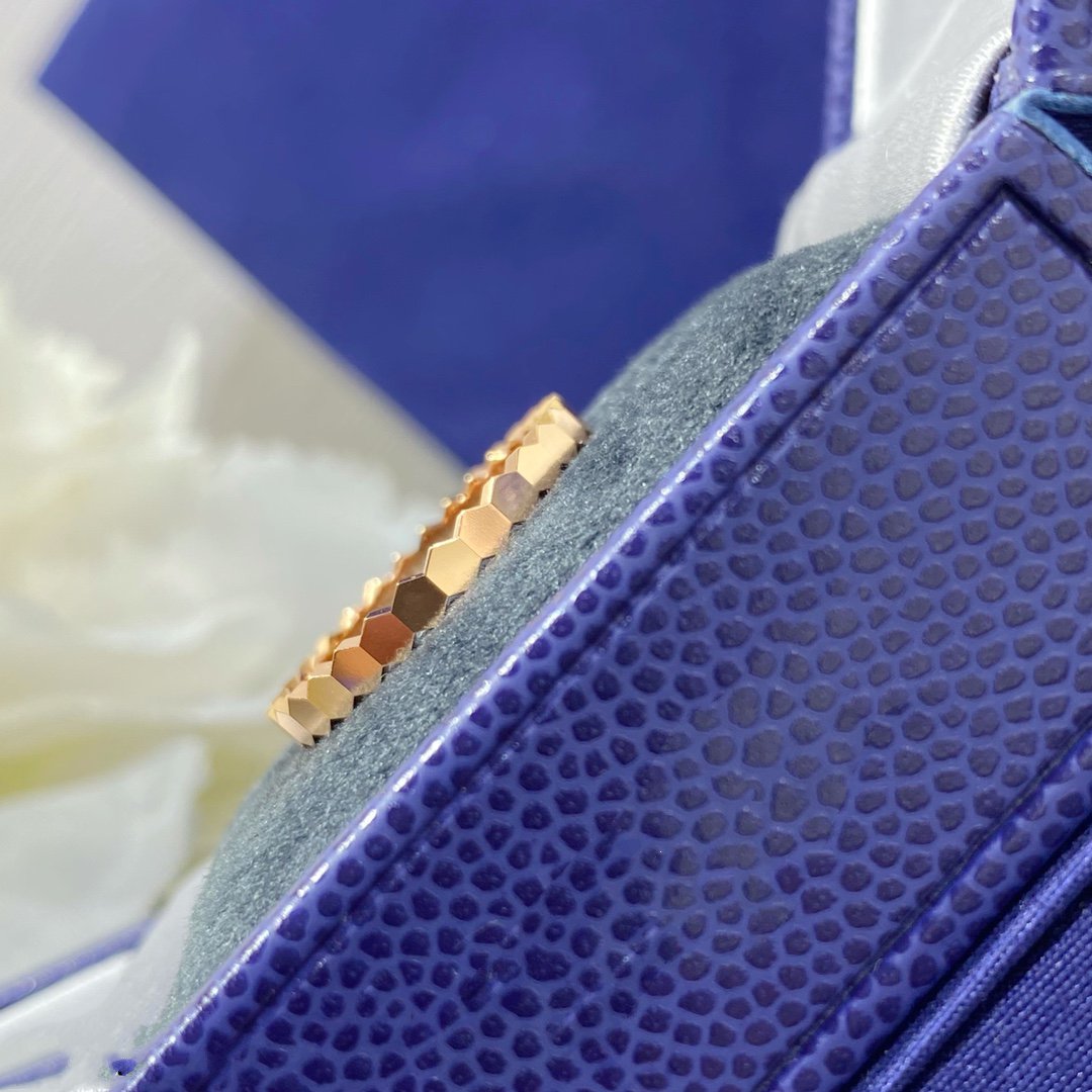 [⭐Haelin Jewelry]BEE LOVE SMALL RING