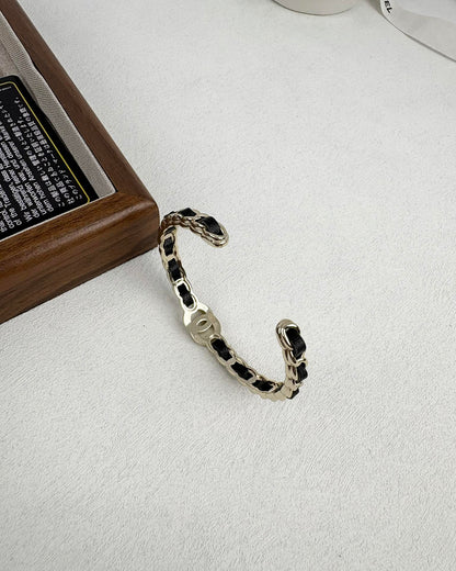 [⭐Haelin Jewelry]Double C Open Bangle