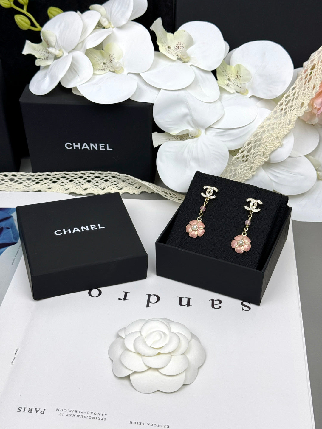 [⭐Haelin Jewelry]26C Pink Camellia Enamel Pendant with Double C Earrings