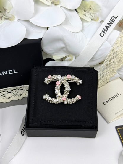 [⭐Haelin Jewelry]26C Pink-White Enamel Ice Cream Cone Double C Brooch