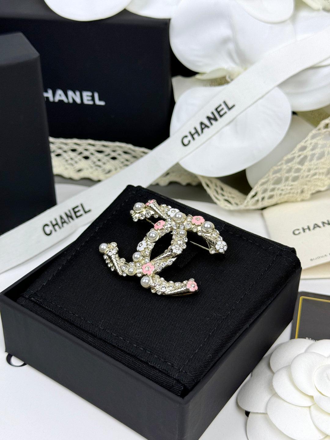 [⭐Haelin Jewelry]26C Pink-White Enamel Ice Cream Cone Double C Brooch