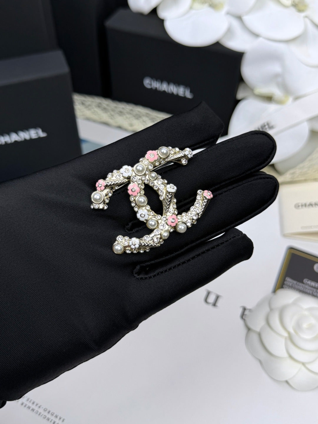 [⭐Haelin Jewelry]26C Pink-White Enamel Ice Cream Cone Double C Brooch