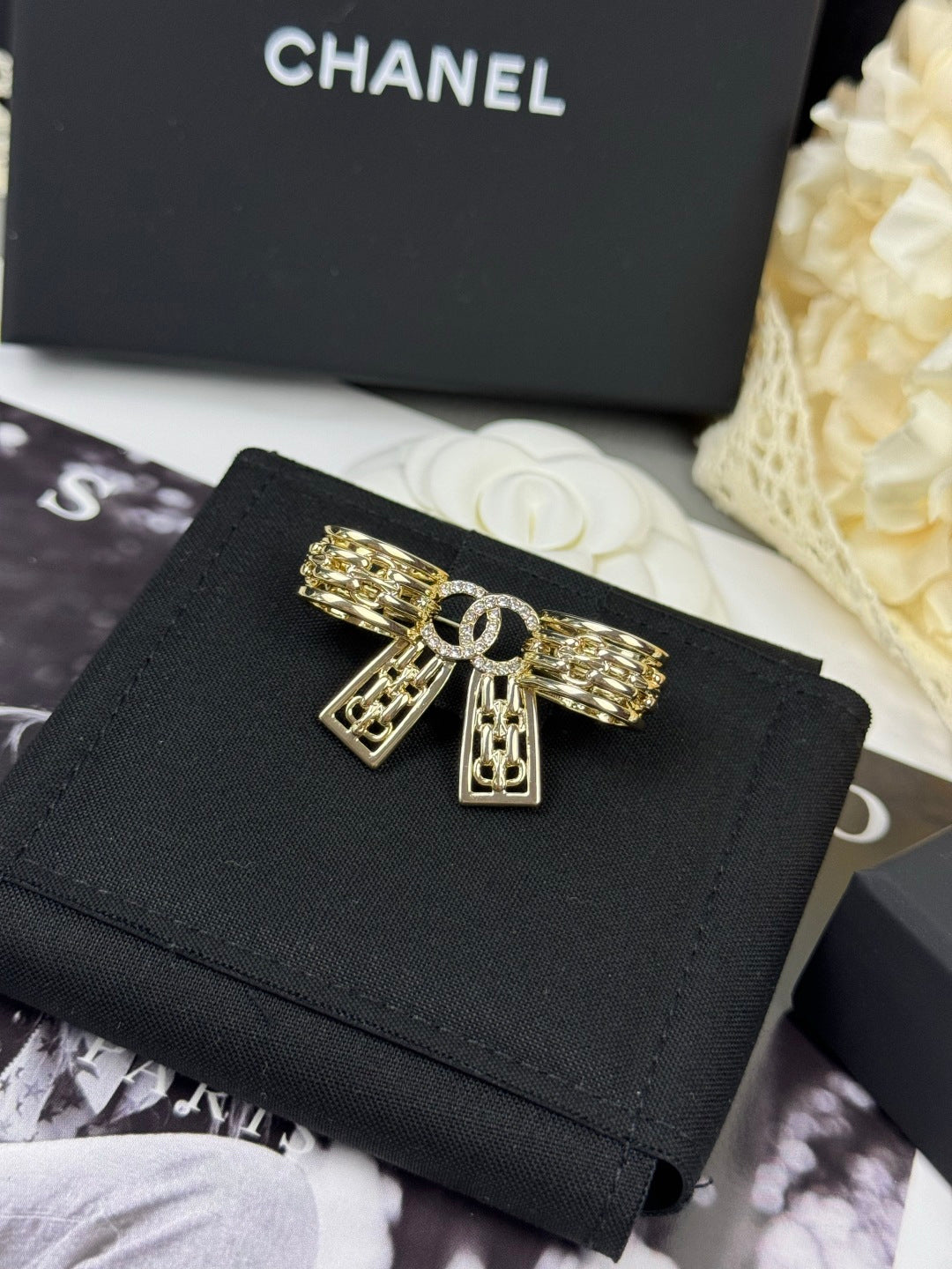 [⭐Haelin Jewelry]25K Hollow Bow Brooch