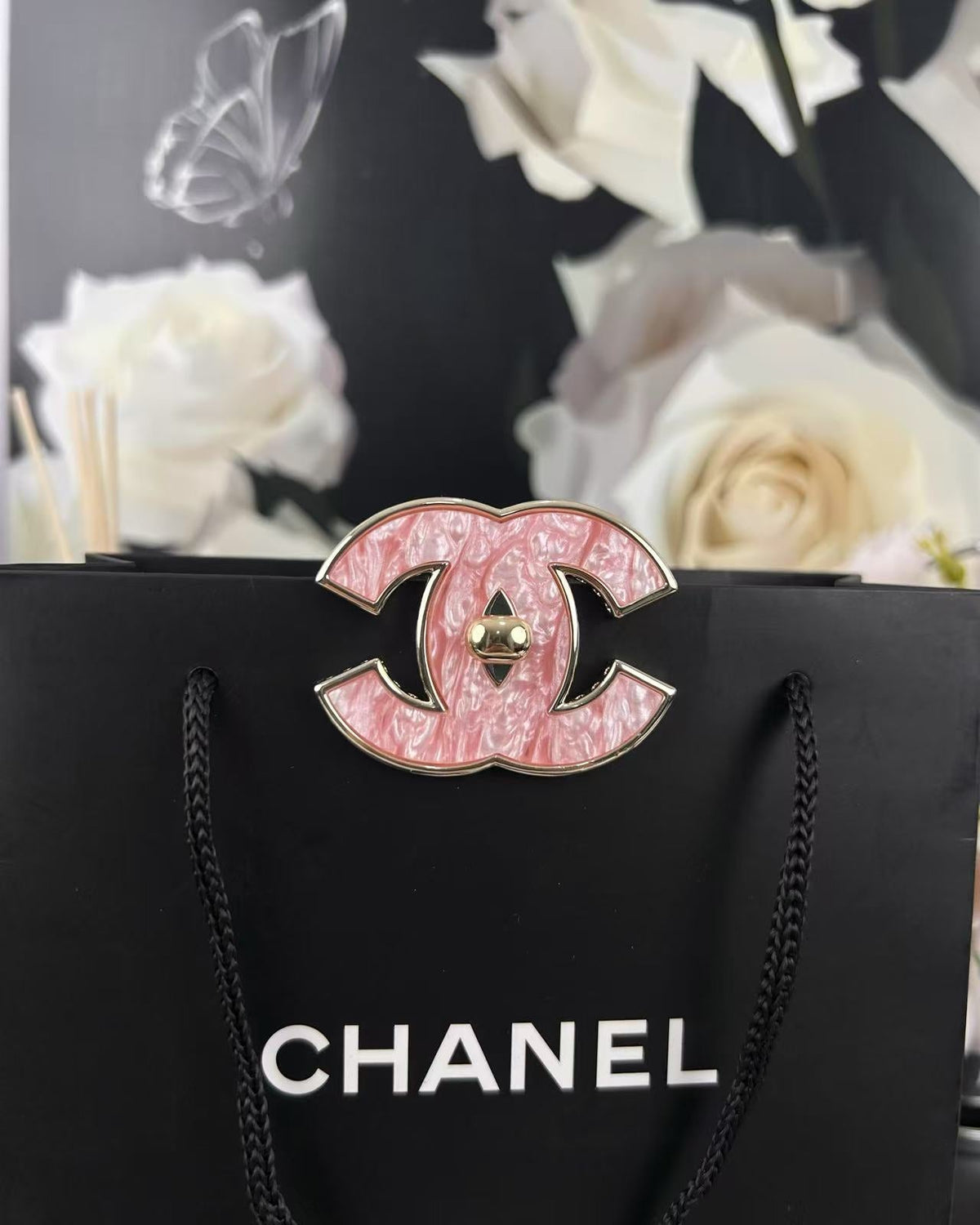 [⭐Haelin Jewelry]Pink Resin Classic Brooch 5cm