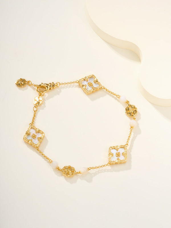 [⭐Haelin Jewelry]B.C.L ENAMELED Three-Flower Bracelet（Trumpet)