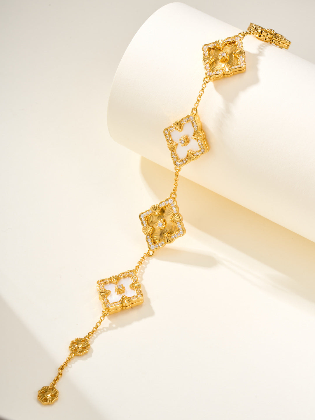 [⭐Haelin Jewelry]B.C.L ENAMELED Five-Flower Bracelet（Various Colors) BIG SIZE