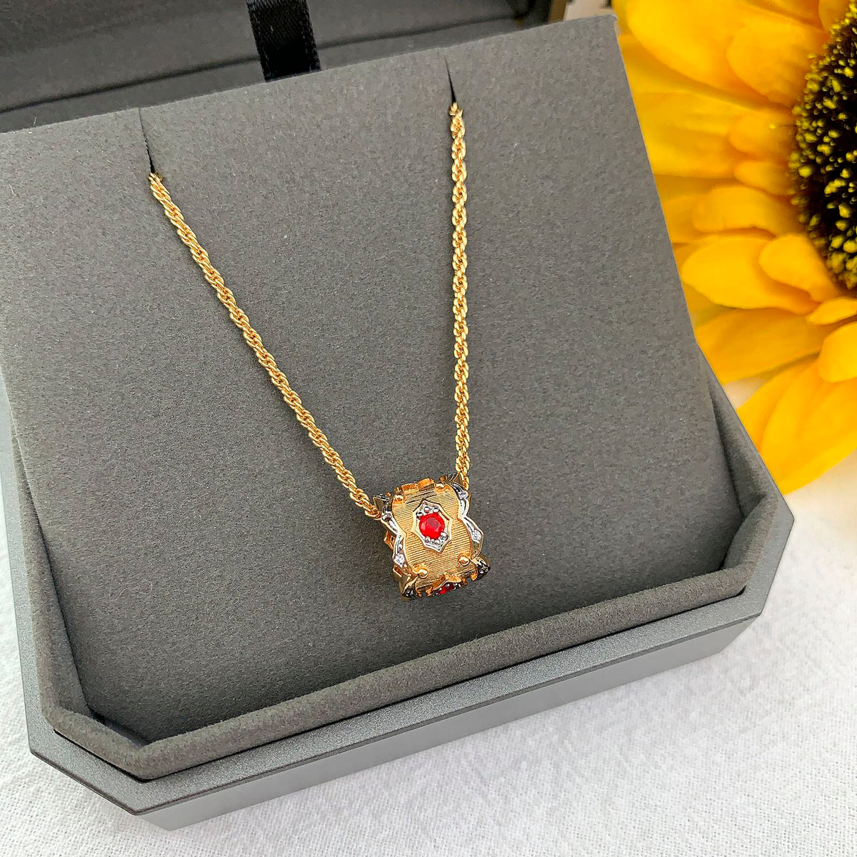 [⭐Haelin Jewelry] B.C.L “Little Waist” Enamel  NECKLACE（Various colors