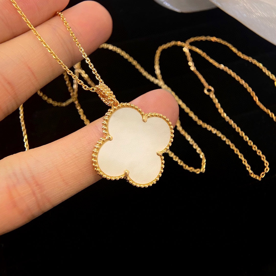 [⭐Haelin Jewelry]CLOVER 25MM MOP LARGE PENDANT NECKLACE
