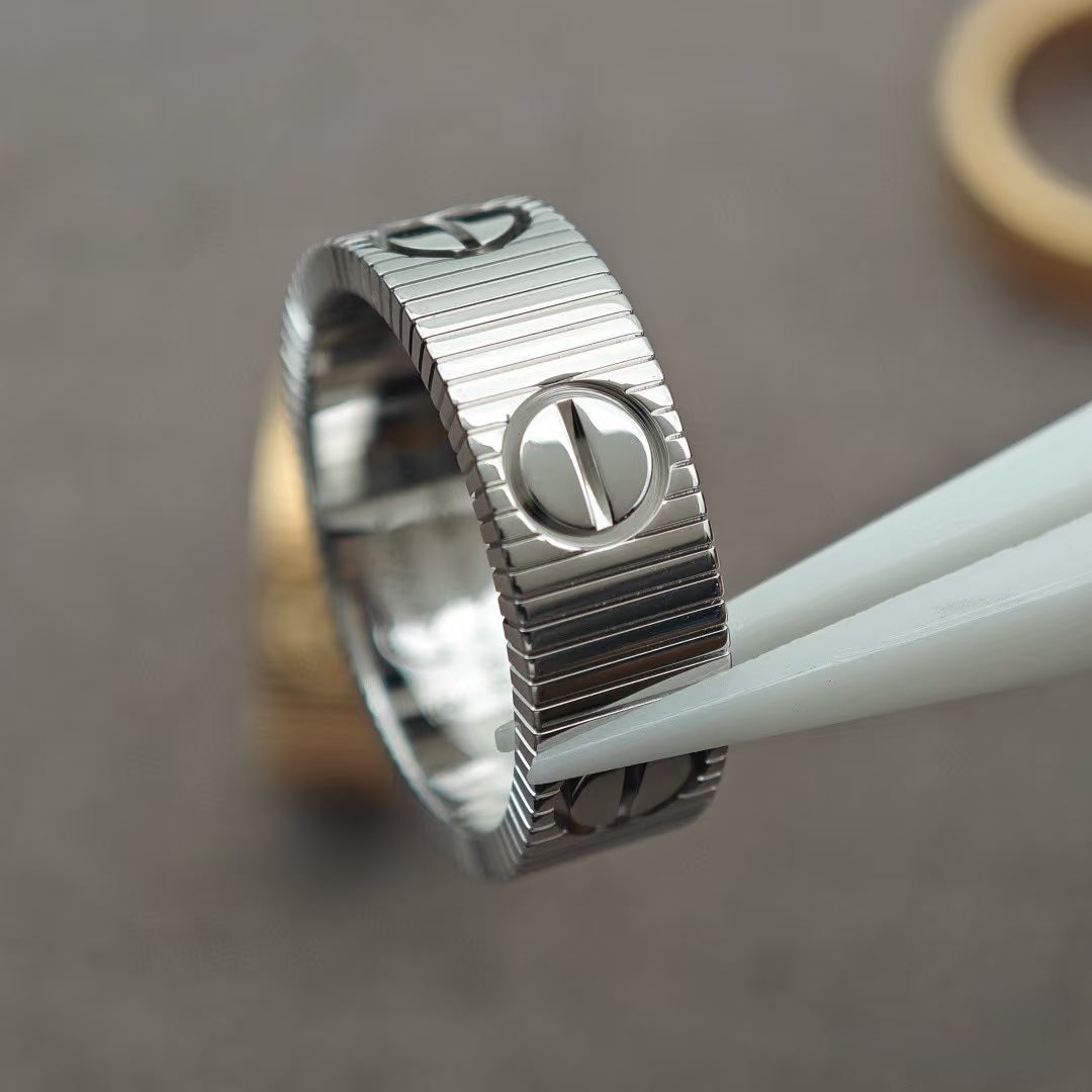 [⭐Haelin Jewelry]LOVE 6.5MM RING