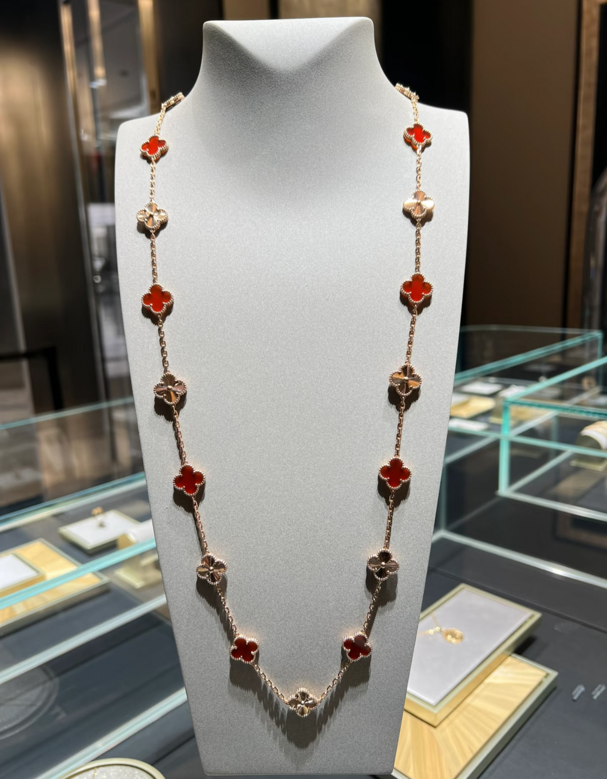 [⭐Haelin Jewelry]CLOVER 20 MOTIFS LASER CARNELIAN NECKLACE