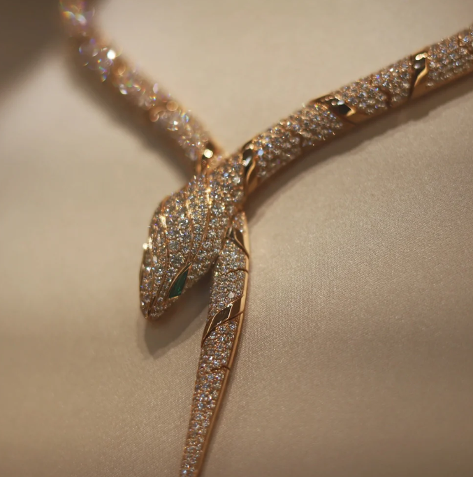 [⭐Haelin Jewelry]HAUTE COUTURE GOLD SERPENTI NECKLACE