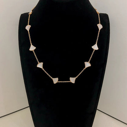 [⭐Haelin Jewelry]NEW ARRIVAL: TEN-FLOWER DRESS AND GOLD NECKLACE