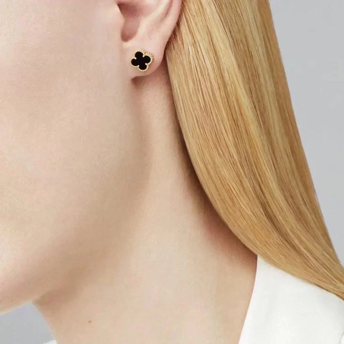 [⭐Haelin Jewelry]CLOVER MINI 9.5MM BLACK MOP EARRINGS