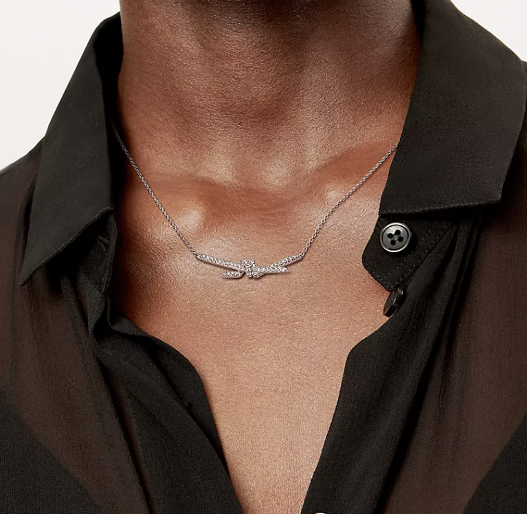 [Haelin Jewelry]KNOT PENDANT SILVER DIAMOND NECKLACE