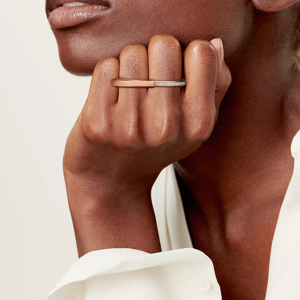 [Haelin Jewelry]LOCK RING TOW-FINGER ROSE AND WHITE GOLD DIAMONDS