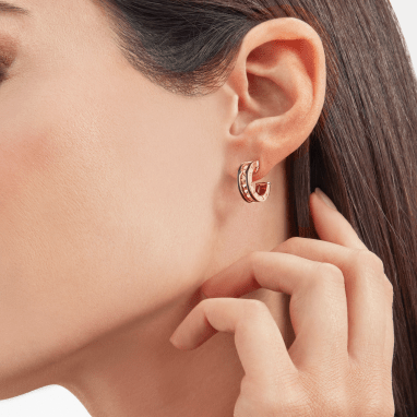 [⭐Haelin Jewelry]ZERO 1 ROCK PINK GOLD EARRINGS WITH STUDDED SPIRAL AND BLACK CERAMIC