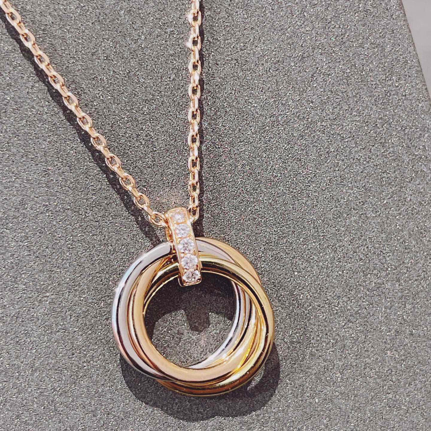 [⭐Haelin Jewelry]TRINITY NECKLACE GOLD  DIAMONDS