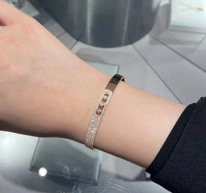 [⭐Haelin Jewelry]Move Noa Rose Gold Pavé Diamond Bangle Bracelet