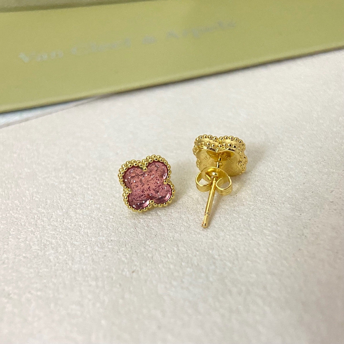 [⭐Haelin Jewelry]2026 NEW MINI CLOVER 1 MOTIF  BUBBLE PINK ENAMEL