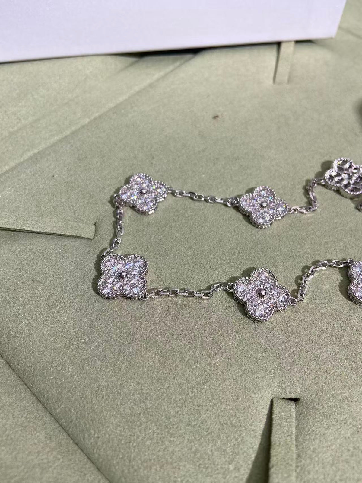 [⭐Haelin Jewelry]CLOVER 10 MOTIFS  FULL DIAMOND NECKLACE
