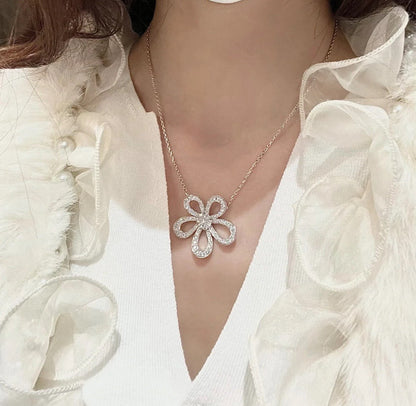 [⭐Haelin Jewelry]FLOWERLACE NECKLACE FULL DIAMONDS