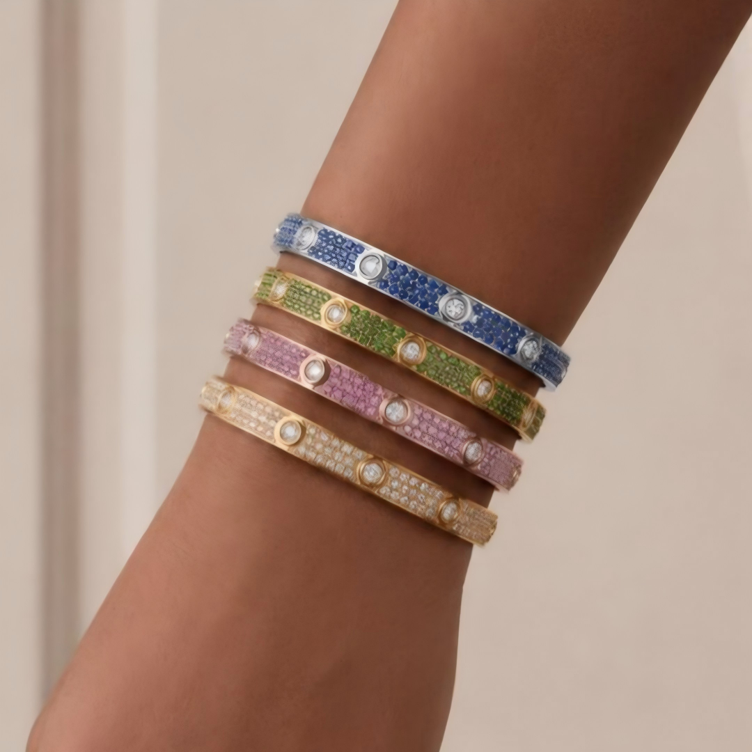 [⭐Haelin Jewelry]2026 PAVE GEMSTONE LOVE BRACELET 6.1MM 10 DIAMONDS