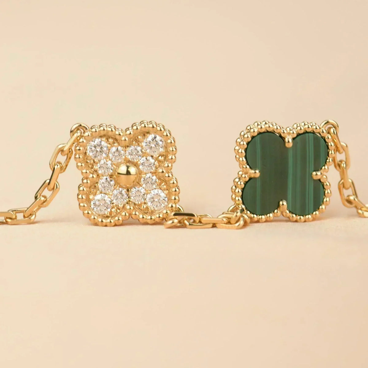 [⭐Haelin Jewelry] CLOVER 5 MOTIF MALACHITE BRACELET COLLECTION