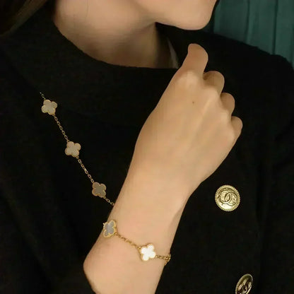[⭐Haelin Jewelry]CLOVER WHITE PEARL MOP 5 MOTIF BRACELET COLLECTION