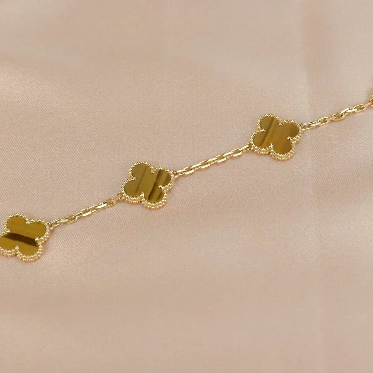 [⭐Haelin Jewelry] CLOVER 5 MOTIFS TIGER EYE BRACELET COLLECTION
