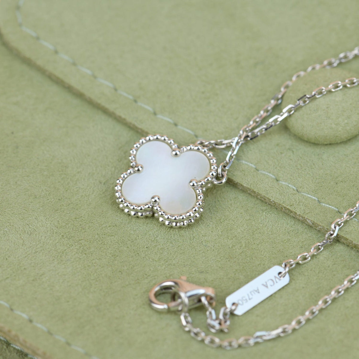 [⭐Haelin Jewelry]CLOVER  15MM WHITE MOTHER-OF-PEARL SILVER