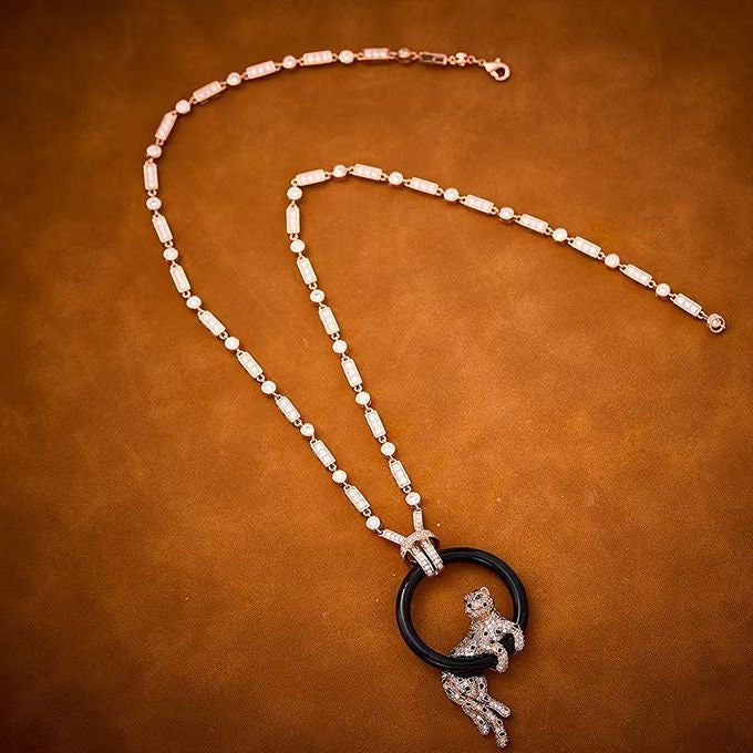 [⭐Haelin Jewelry jewelrys]NEW BLACK CIRCLE PANTHER FULL DIAMOND NECKLACE
