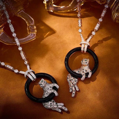 [⭐Haelin Jewelry jewelrys]NEW BLACK CIRCLE PANTHER FULL DIAMOND NECKLACE