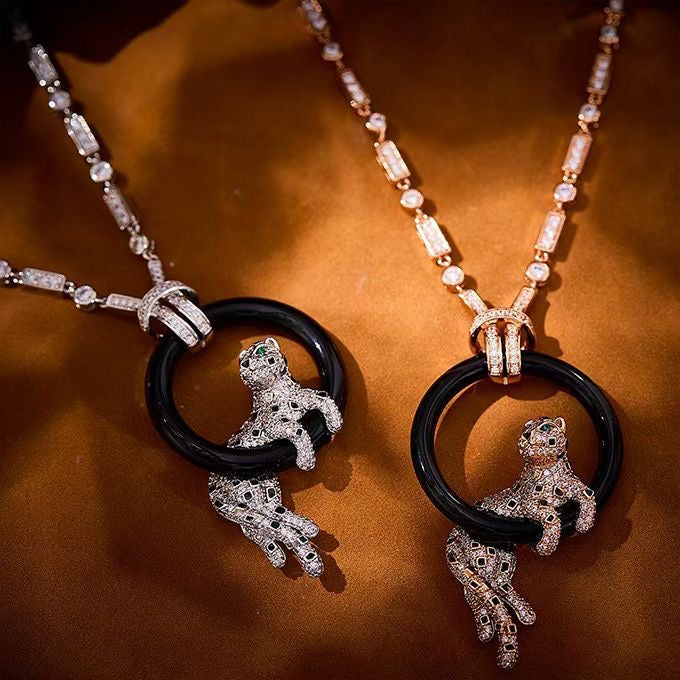 [⭐Haelin Jewelry jewelrys]NEW BLACK CIRCLE PANTHER FULL DIAMOND NECKLACE