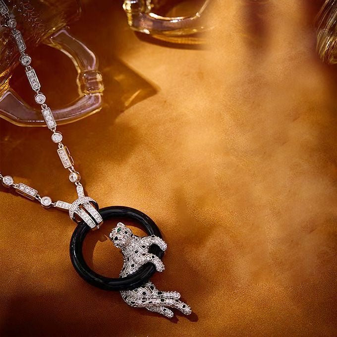[⭐Haelin Jewelry jewelrys]NEW BLACK CIRCLE PANTHER FULL DIAMOND NECKLACE