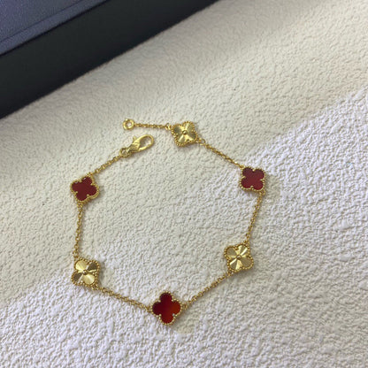 [⭐Haelin Jewelry]CLOVER 6 MOTIF RED AGATE LASER BRACELET